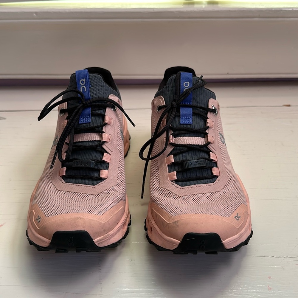 On Running Pink and Black Women’s Sneakers